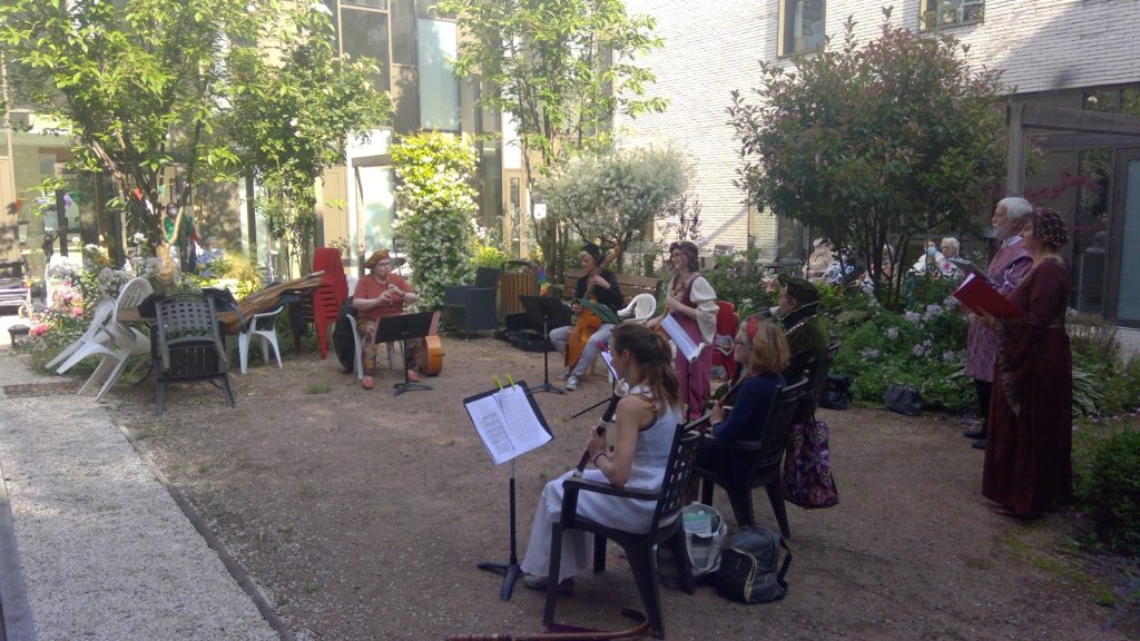 La paduana au village des aubépins